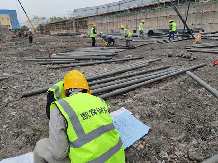 兴义螺栓球网架结构